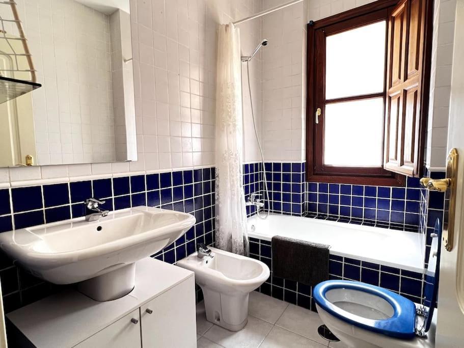 Apartamento Muy Centrico En Granada Exteriör bild